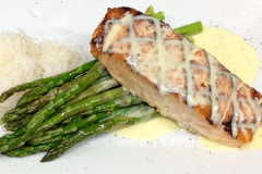 Shirleys-Cafe-fish-dinner-salmon