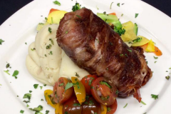 Shirleys-Cafe-meat-dinner2
